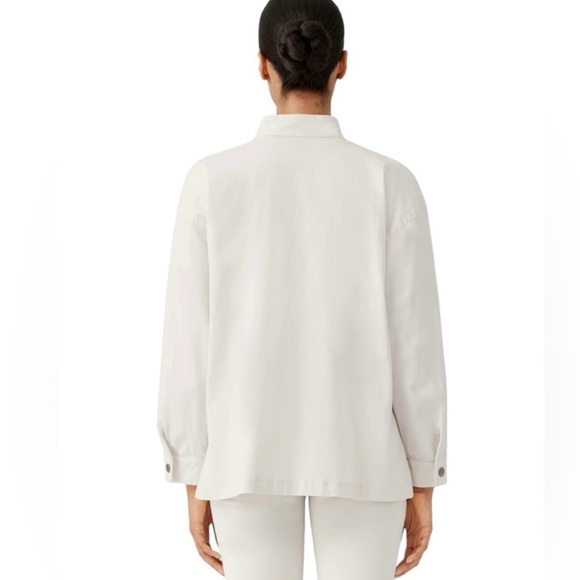 EILEEN FISHER Organic Cotton Undyed Denim Jacket
Sz XXS - Picture 9 of 9